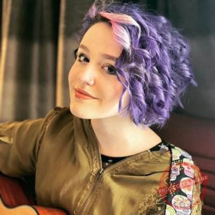 EmiSunshine Net Worth, Age, Height, Bio, Birthday, Wiki!
