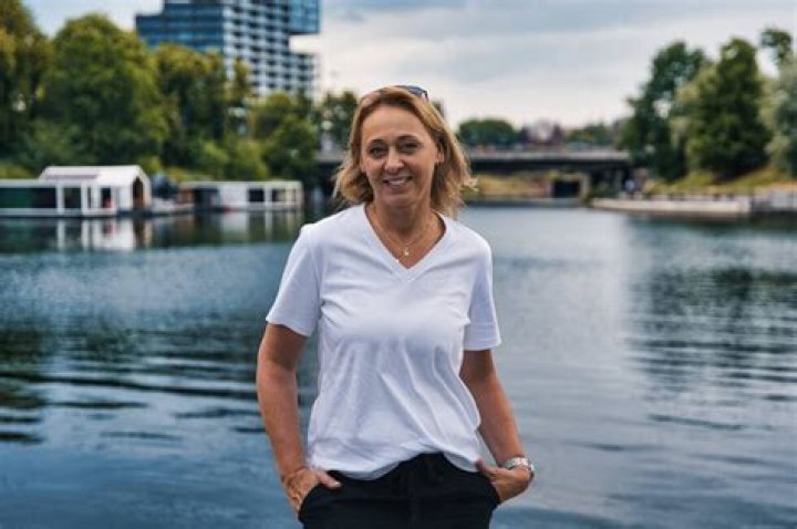 Ewa Kowalkowska Net Worth, Age, Height, Bio, Birthday, Wiki!