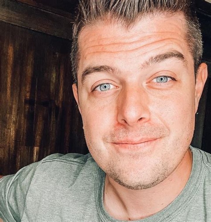Famous TikTok Star Birthdays - All Famous Birthdays